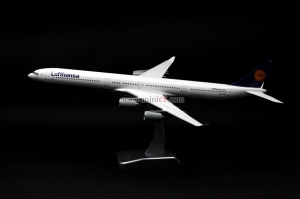 1:200 LUFTHANSA A340-600 (LH02)