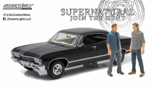 19021 - 1-18 Artisan - 1967 Chevrolet Impala Sport Sedan - Supernatural (TV Series) - with Sam and Dean Figures (High Res)