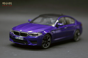 1:18 BMW M5 limousine (F90) marina bay blue 1:18 Norev 딜러버젼 다이캐스트 모형자동차
