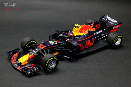 1:18 Max Verstappen Red Bull Racing RB14 #33 Australian GP formula 1 2018