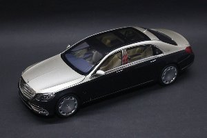 1:18 Mercedes-Benz Maybach S650 (X222) 딜러버젼 벤츠 다이캐스트 모형