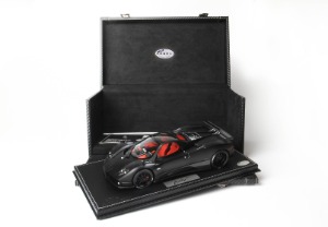 세일 상품 850403021 1:18 Pagani Zonda F Matt Black 다이캐스트 모형자동차 50대 한정판