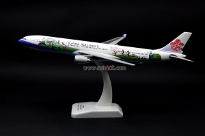 1:200 모형비행기 미니어처 키덜트 수집 CHINA AIRLINES A330-300 Welcome to Taiwan (0151GR)