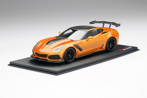 Top Speed 1/18 Chevrolet Corvette C7 ZR-1  High Voltage Tint Limited Edition 999 Pieces