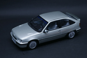 대우 르망 1987 Opel Kadett E GSI  /다이캐스트 /모형자동차 /진열/장식/키덜트/미니어쳐