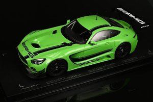 1:18 sealed body diecast 2016 Performance Team livery by AMG Green Hell Magno