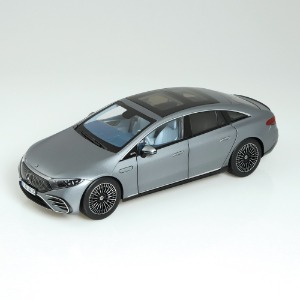 1:18 NZG Mercedes-Benz EQS (V297) 2022 다이캐스트 모형