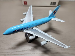 1:400 KOREAN AIR A380 DIE CAST MODELS  대한항공 모형비행기 미니어처 키덜트 수집